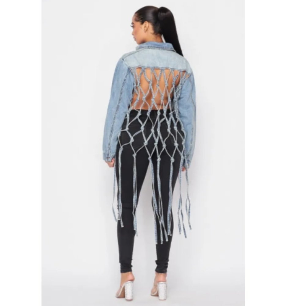 NWT Light Wash Blue Distressed Frayed Button-Down Denim Linked Up Shirt